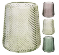 Glas Vase farblich sortiert